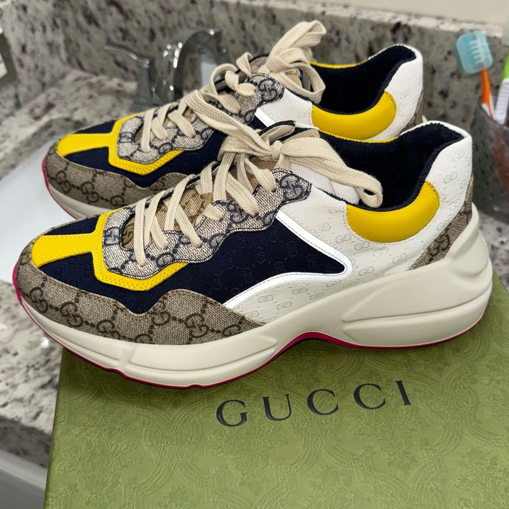 Gucci Rhython sneakers